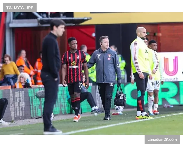 维拉4-0大胜伯恩茅斯，埃梅里战术调整见效