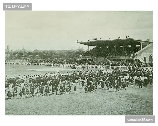 半程冠军朗斯创历史，巴黎12年垄断首度被打破